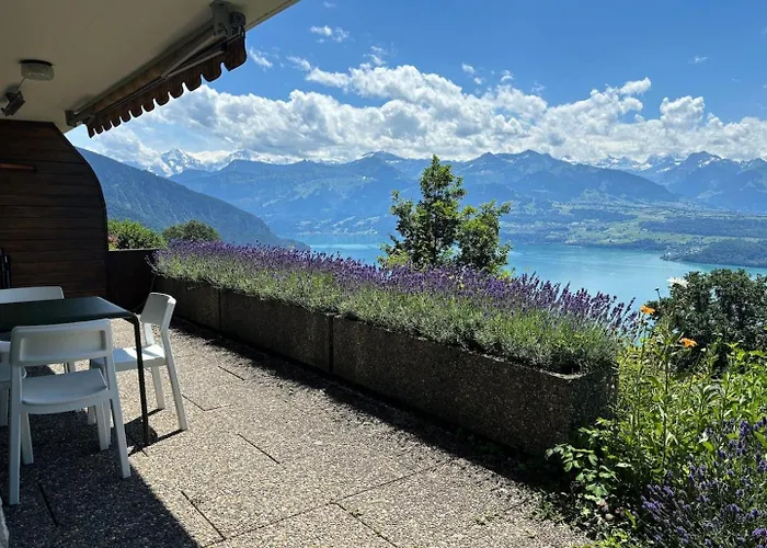 Amazing Views Cozy Retreat King Bed