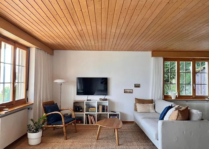 Amazing Views Cozy Retreat King Bed